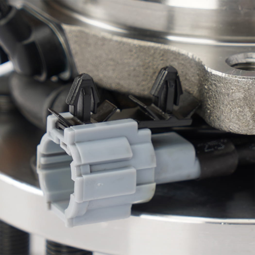 Hanhub 515065 HUB Front Wheel ومجموعة محلية متوافقة مع Frontier Pathfinder Xterra Ciarator استبدال SP450701 BR930638 VKBA6999 713613940 9329003 40202-EA300 40202-ZP90A 40202-4X01A 43420-82Z30